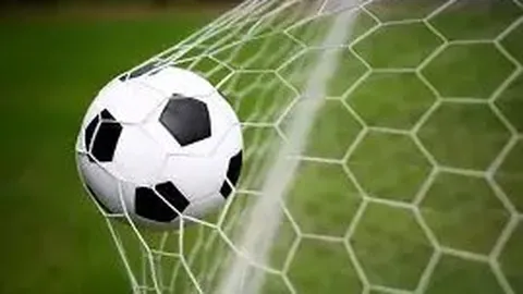 挪威俄将摘得国际雪联越野滑雪巡回赛男女50公里赛金牌