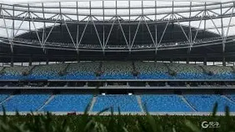 港姐冠军35岁选良辰剖腹迎接二胎，牵手大16岁风水高人